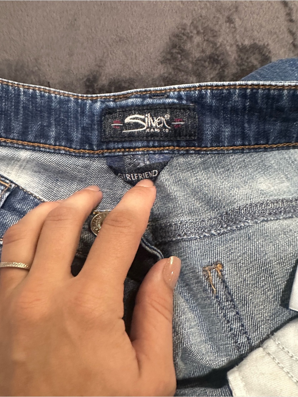 Silver Jeans- Distressed Blue Ripped - Picture 4 of 6